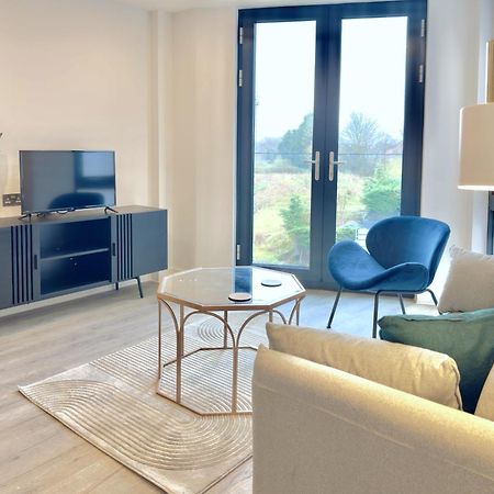 Apartment 43 Citygate With Free Onsite Gym Йорк Экстерьер фото