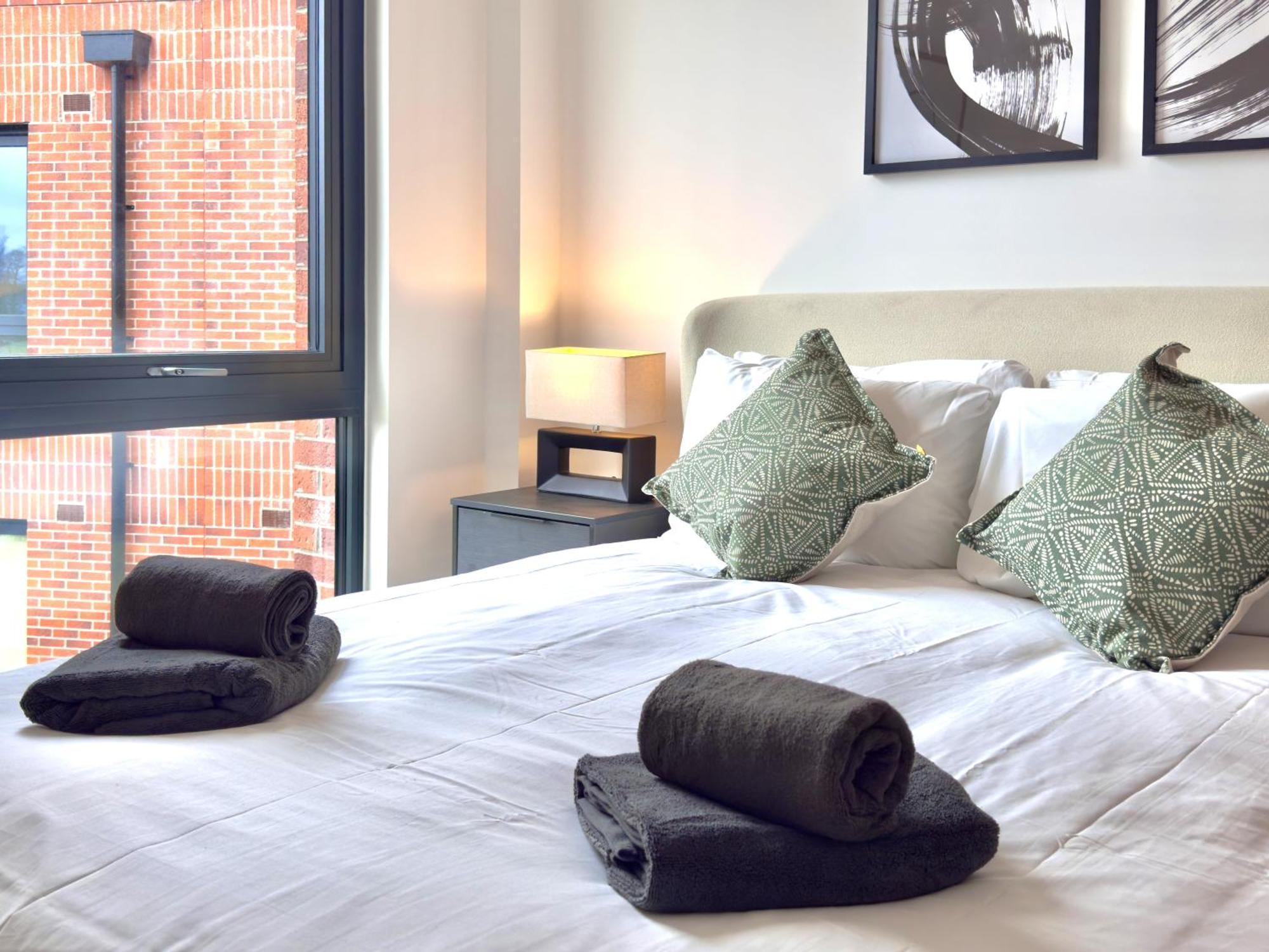 Apartment 43 Citygate With Free Onsite Gym Йорк Экстерьер фото